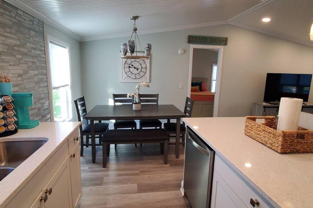 Waterfront Home With Private Dock, Walk To Beach St. Augustine Exterior photo